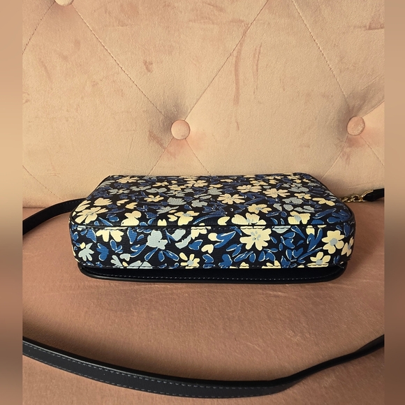 Kate Spade Kristi Shoreside Crossbody Bag. NWOT - Picture 4 of 11